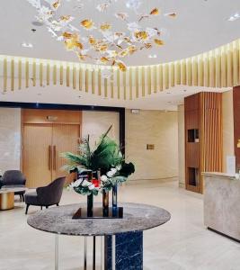 Serenity Leaf Staycation