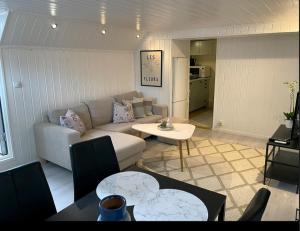 Little white on the west coast