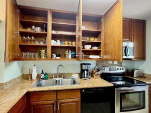 Menehune Shores 227 condo