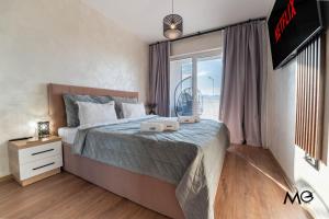 MoHost First - Mountain View Oasis