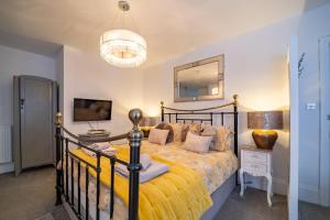 Mademoiselles Boutique Holiday Accommodation