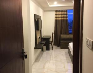 Hotel Sandalwood