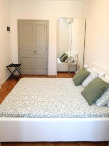 Nona Marija Centar Apartments