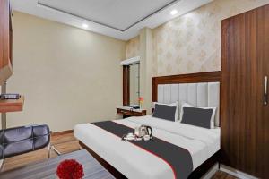 Collection O DTU Rohini Formerly Hotel Golden