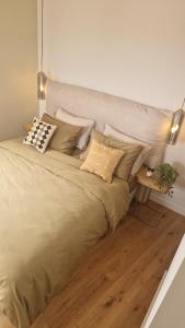 Luxe - New - Centre - 100m2 - Full clim - 3BDR - 3BTHR - 3WC - pkg