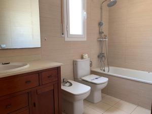 House with pool in Pino Alto