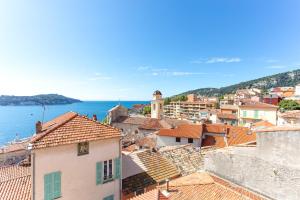 Appartements #50 Contesso Duplex -1BDR, Sea View Terrace & AC : photos des chambres