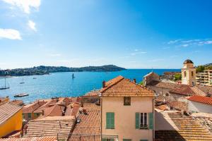 Appartements #50 Contesso Duplex -1BDR, Sea View Terrace & AC : photos des chambres