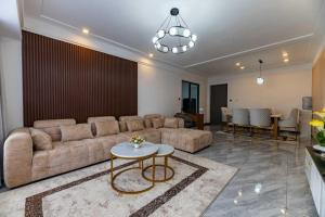 Elegant modern retreat residencies with heated swimming pool ,fully equipped gym and rooftop chillspot with amazing breathtaking city views