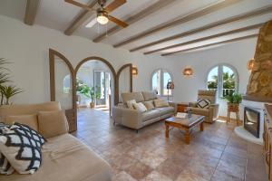 Cala Serena by Aguilarent