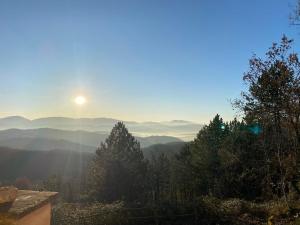 Ina Maka - Appartamento con giardino immerso nel verde