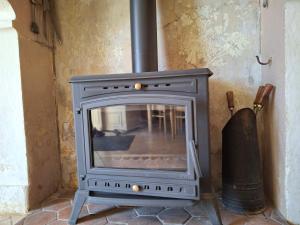 Maisons de vacances Les Volets Verts, ROUSSINES, CHARENTE, 16310 FRANCE : photos des chambres