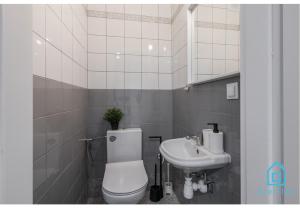 Milkyway Room - 15 min to Old Town Gdansk