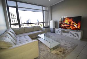 Sandton Smart Apartment Ten