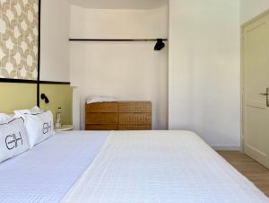 Canaryislandshost l Sol