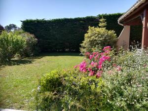 Maisons de vacances Beautiful House near Toulouse with Pool&Garden : photos des chambres
