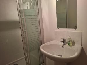 Les Volets Verts, ROUSSINES, CHARENTE, 16310 FRANCE