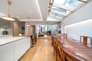 Stunning house close to Notting Hill