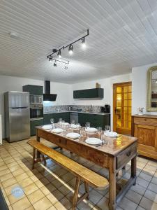 Maisons de vacances Les Glycines - Maison familiale avec jardin, entre nature et confort : photos des chambres
