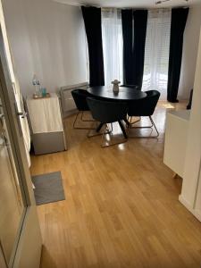 Appartements Bel appart 3 ch avec parking : photos des chambres