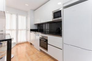 8A MTR - Marbella Temporary Rent Two Bedrooms Apartment Av del Mar