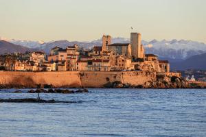 Le Pêcheur - T2 au Cœur du Vieil Antibes
