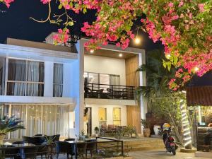 Hotel Royal Villa