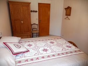 Maisons de vacances Maison de campagne Sud Touraine 37 : photos des chambres