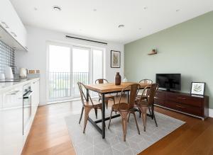 Deluxe Flat with Balcony in Hackney