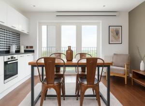 Deluxe Flat with Balcony in Hackney