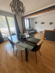 Appartements Agreable T3 avec lits double, garage et velos : photos des chambres