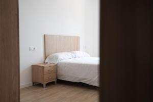 Wake Up by the Sea in Victoria apartment 1