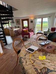 East Cottage, Brodie