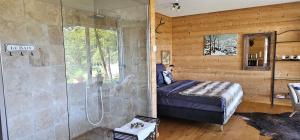 Romantic and Cosy Studio with Lake View in Meerfeld Eifel Region