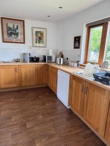 East Cottage, Brodie