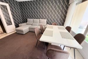 Antibes hyper center - 4 people - close to shops and beaches