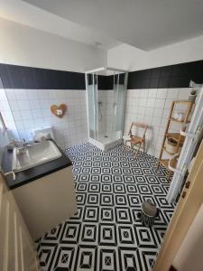 Maisons d'hotes Auberge La Cascade : Chambre Familiale