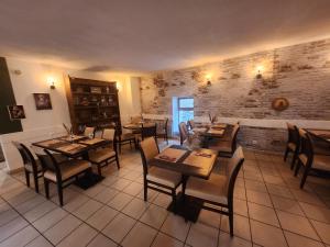 Maisons d'hotes Auberge La Cascade : photos des chambres