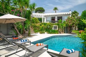 CANNES VILLA: 15 mins walk to beach & centre