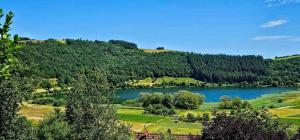 Romantic and Cosy Studio with Lake View in Meerfeld Eifel Region