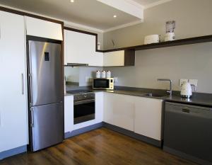 Sandton Smart Apartment Eleven