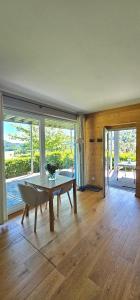 Romantic and Cosy Studio with Lake View in Meerfeld Eifel Region