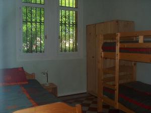 Maisonnette dans parc de 4 ha