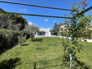 Chez Simone, maison calme et indépendante, piscine