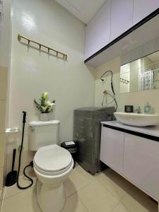 Condo in Greater Lagro Trees Residences 2