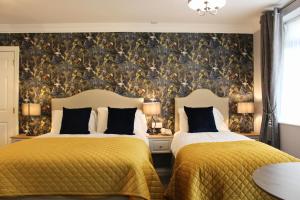 Family Room - Disability Access room in Ardboyne Hotel