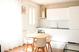 Apartment two rooms 15 min by subway from Paris