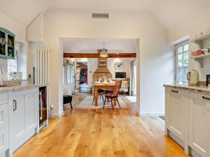 3 Bed in Beaulieu Heath NFL82