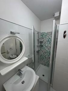 Garden Retreat Near the Castle