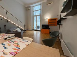 Loft con terrazzo nei vicoli